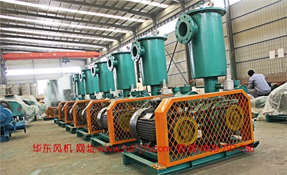 15KW羅茨風(fēng)機(jī).jpg 15KW羅茨風(fēng)機(jī).jpg