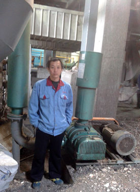 浙江金華羅茨風機現(xiàn)場 浙江金華羅茨風機現(xiàn)場